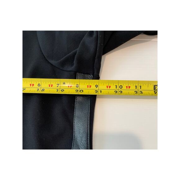 Chico’s Tunic Top Black Faux Leather Accents Long Sleeves Sz L Whimsigoth Edgy - Picture 8 of 9